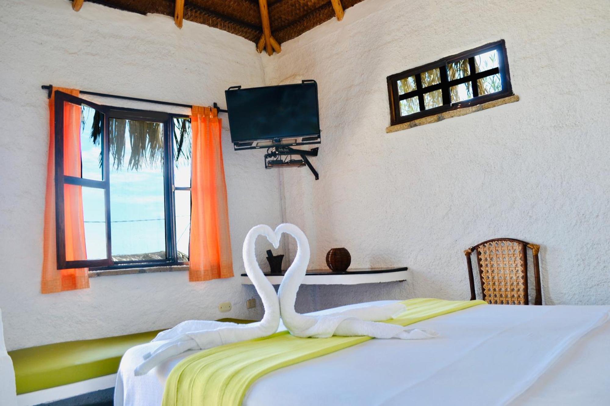 Hotel Smiling Crab Canoas de Punta Sal Zewnętrze zdjęcie